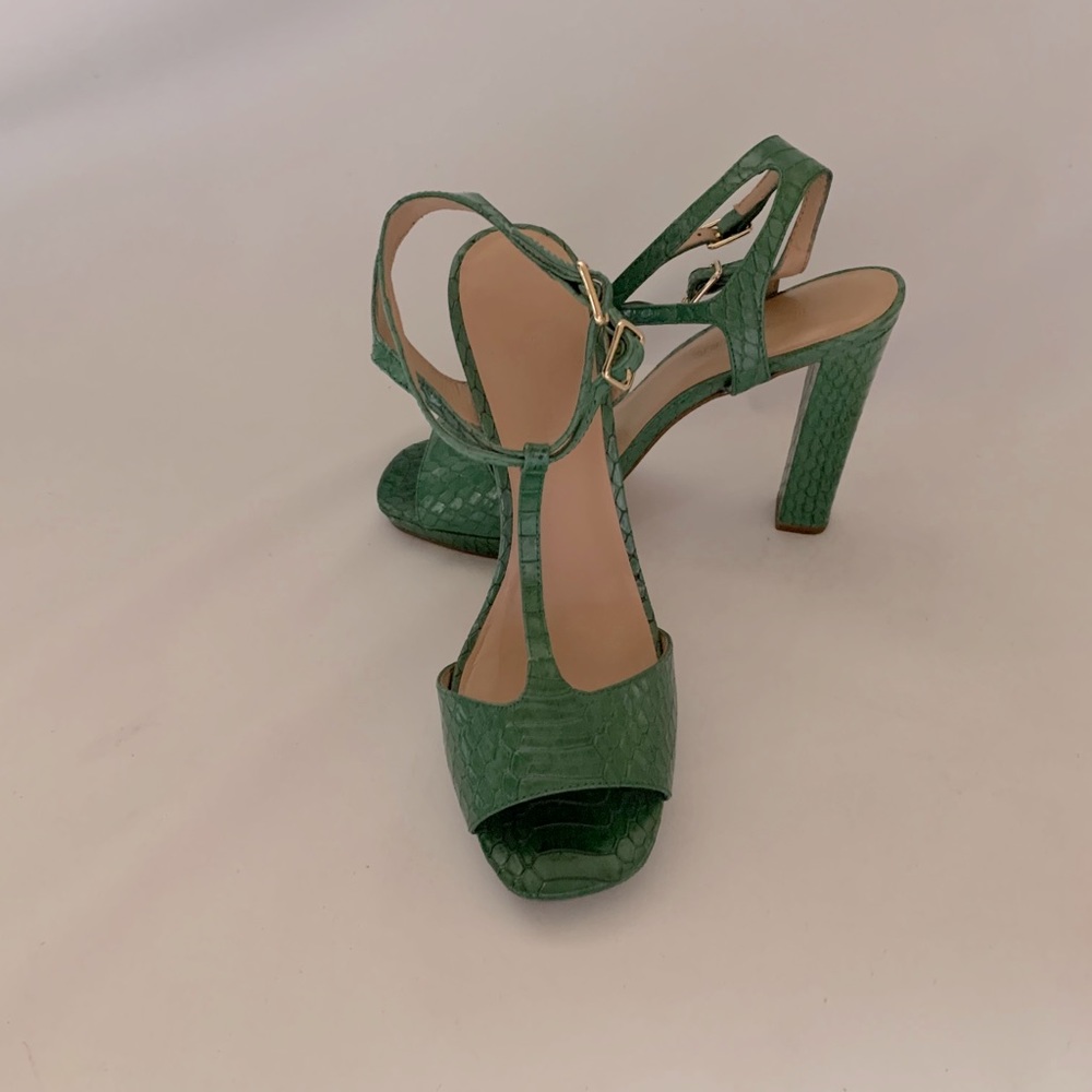 Banana Republic Sandals